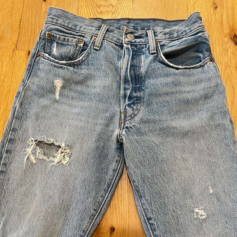 Levi’s 501 Jeans - Picture 5 of 5